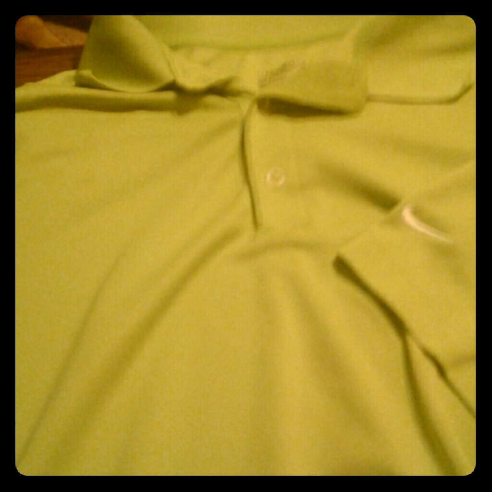 Nike lime green golf tee